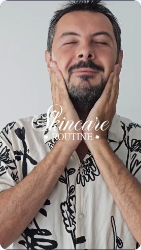 Vidéo UGC de Alexis : Une routine de soin du visage, Démonstration skincare face caméra