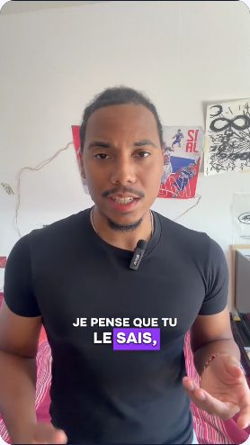 Vidéo UGC de Aymeric : Un vêtement rouge à découvrir, Présentation de l’emballage et du vêtement face caméra