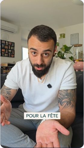 Vidéo UGC de Giacomo : Un bijou gravé avec des empreintes, Présentation face caméra et gros plan sur le pendentif
