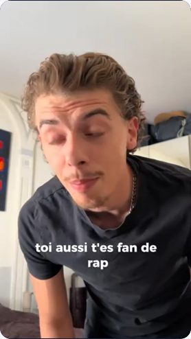 Vidéo UGC de Kellian : Parler de rap face caméra, Prise de parole courte avec sous-titres
