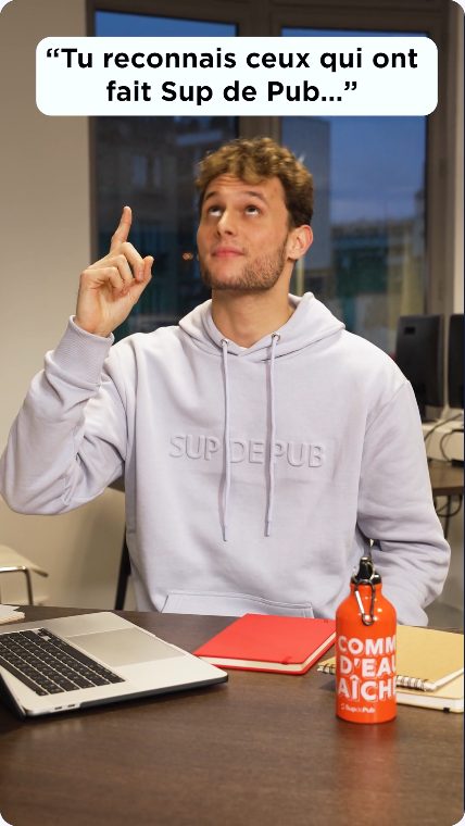 Vidéo UGC de Louis : Reconnaître les étudiants de Sup de Pub, Sketch en situation au bureau