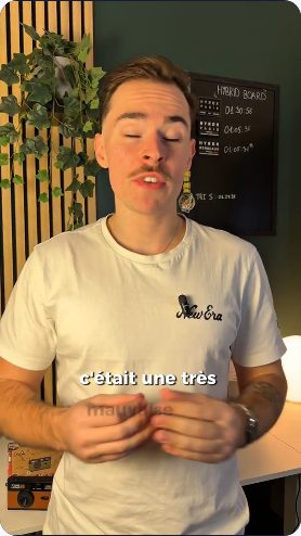 Vidéo UGC de Lucas : Un retour d’expérience dans son espace de travail, Prise de parole au micro et plans de coupe