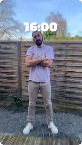 Vidéo UGC de Philippe : Une scène du quotidien, du jardin à la maison, Montage lifestyle avec prise de parole au micro