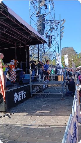 Vidéo UGC de Sébastien : Les coulisses d’une scène à Metz, Vidéo événementielle et installations de concert